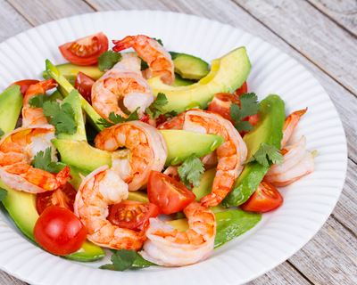 Salade Avocat Crevettes et Œuf Dure