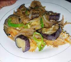 poisson salé aux aubergines